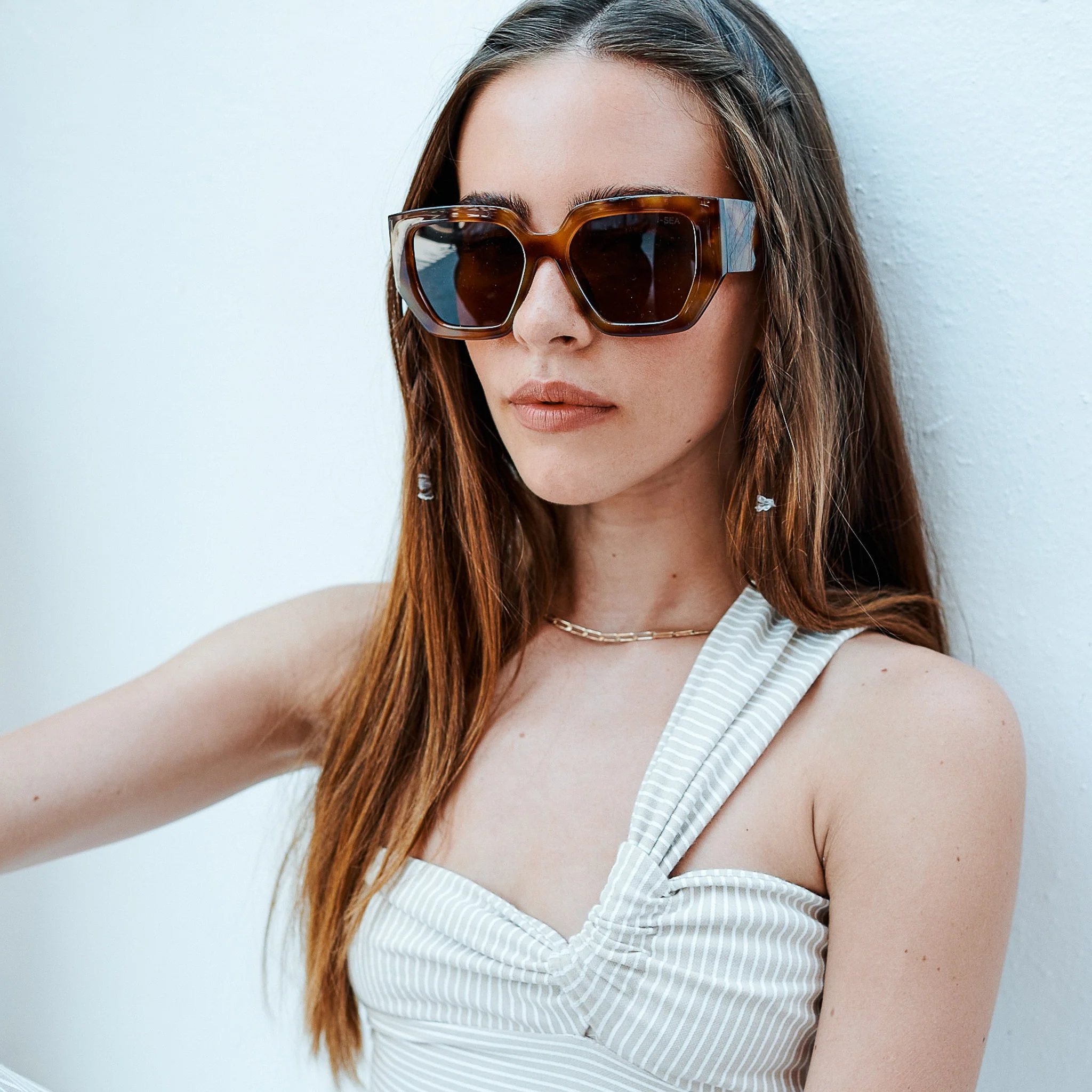 OLIVIA - Image 15