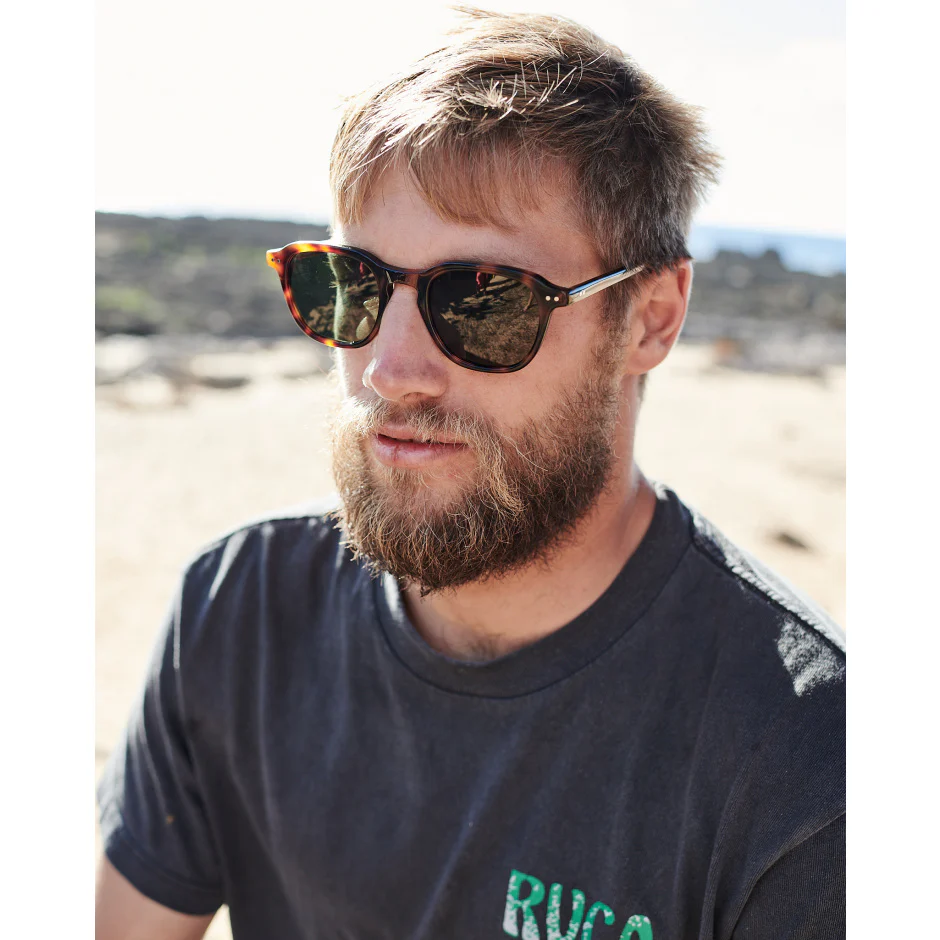 Sawyer - Image 8